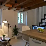 House In City Centre - 3 Bedrooms And 3 Bathrooms