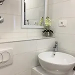 בית נופש House In City Centre - 3 Bedrooms And 3 Bathrooms