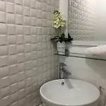 House In City Centre - 3 Bedrooms And 3 Bathrooms * ספליט