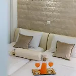 House In City Centre - 3 Bedrooms And 3 Bathrooms