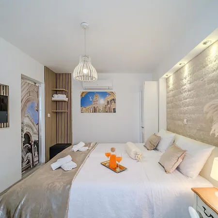 Сasa de vacaciones House In City Centre - 3 Bedrooms And 3 Bathrooms