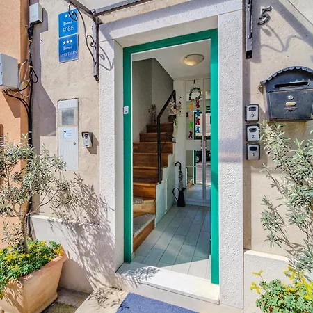 House In City Centre - 3 Bedrooms And 3 Bathrooms Сasa de vacaciones