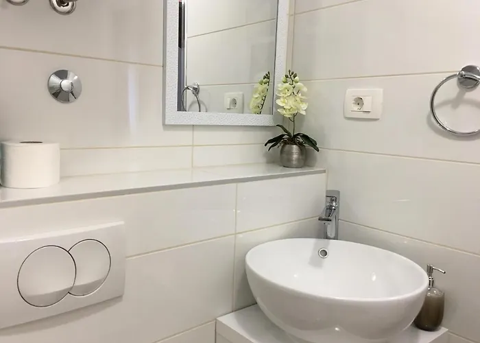 Сasa de vacaciones House In City Centre - 3 Bedrooms And 3 Bathrooms