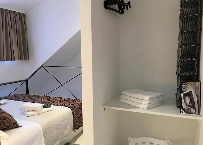 Сasa de vacaciones House In City Centre - 3 Bedrooms And 3 Bathrooms *