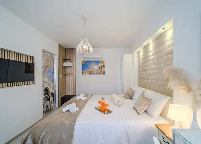 Сasa de vacaciones House In City Centre - 3 Bedrooms And 3 Bathrooms